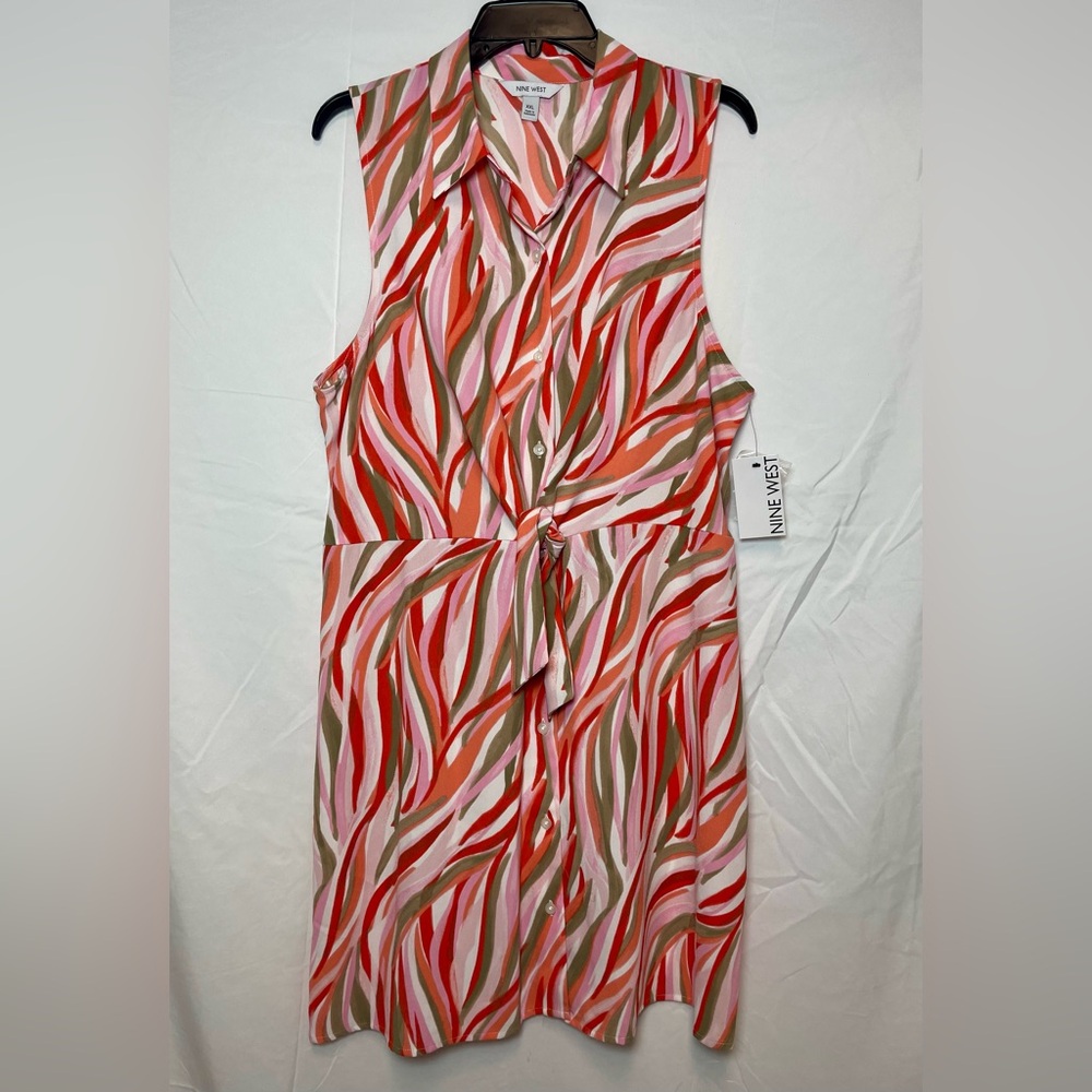 Nine West Women's Sleeveless Button-Down Top - Red and Pink, Size XXL, NWT